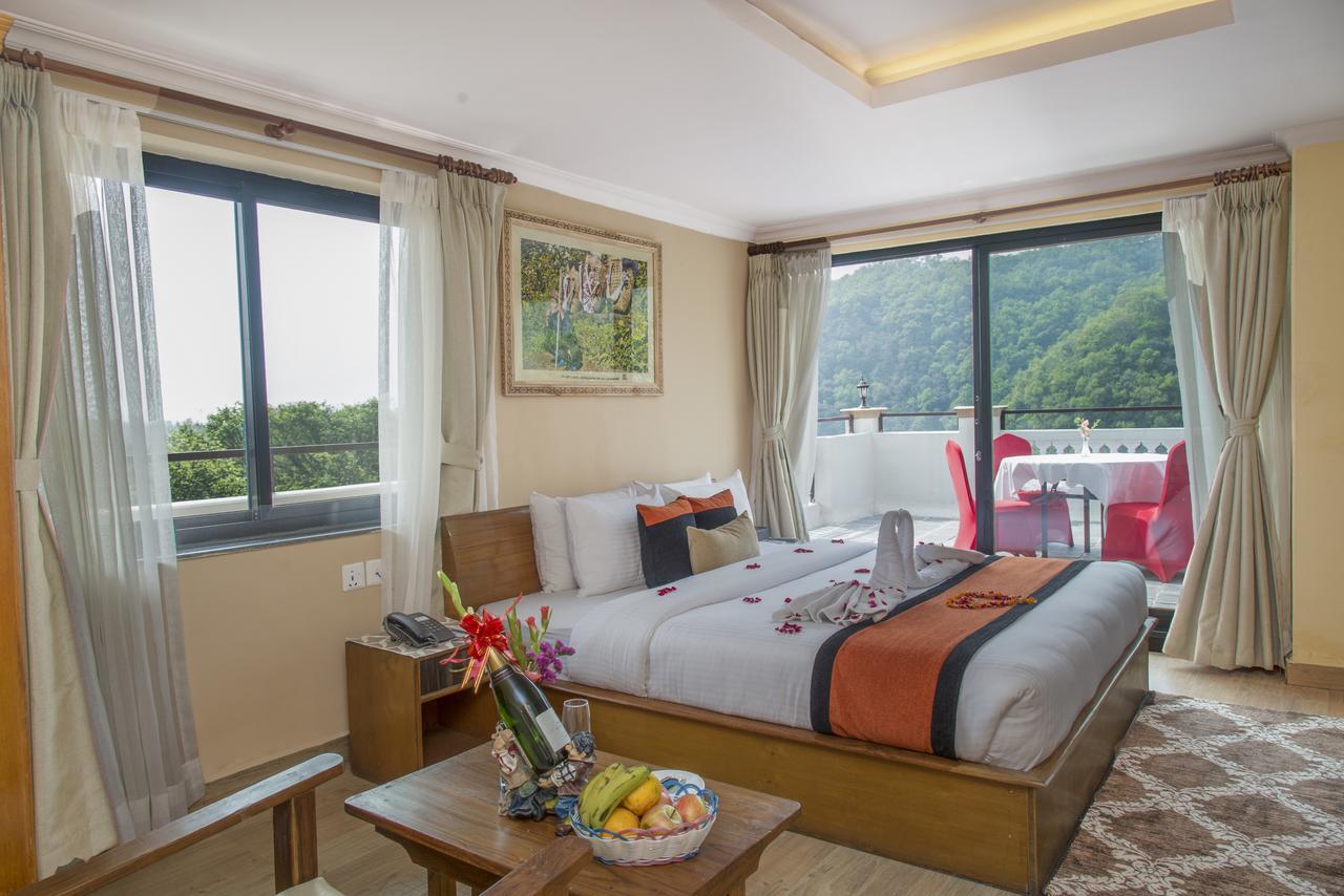 Hotel Raniban Arcade Pokhara Extérieur photo